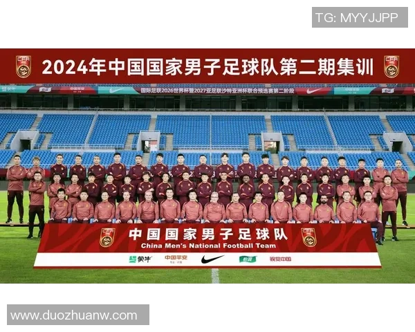 成都足球队区域防守体系解析与战术运用探讨 成都足球队区域防守体系解析与战术运用探讨