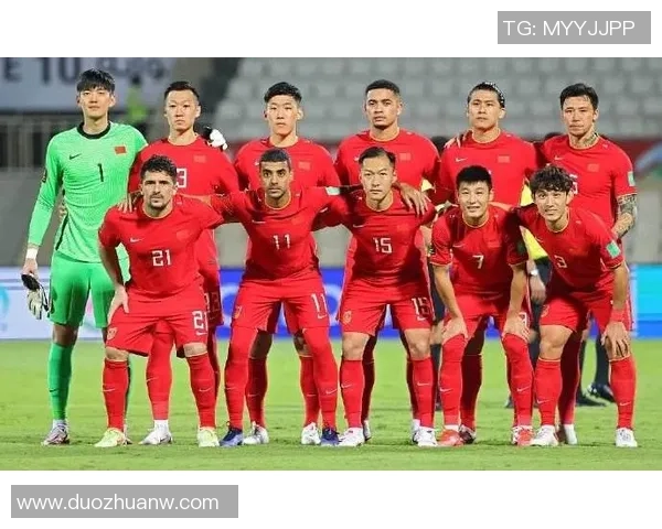 赛后复盘深圳与上海篮球队对决的精彩瞬间与战术分析 赛后复盘深圳与上海篮球队对决的精彩瞬间与战术分析